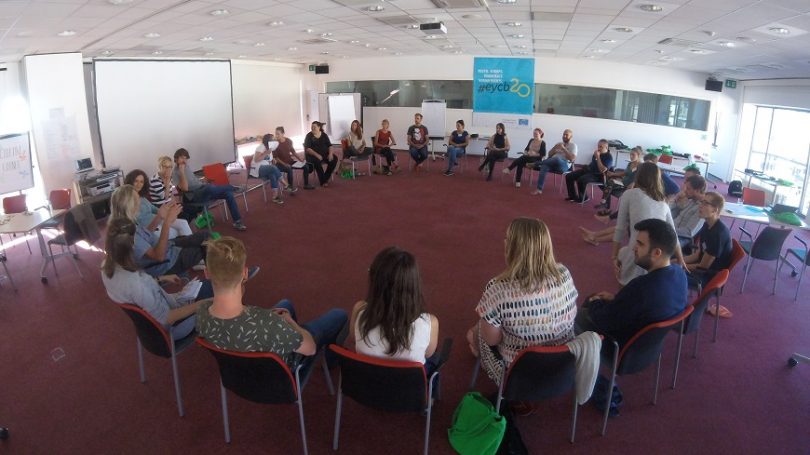 POZIV ZA UČESNIKE: Trening 50/50 – Jačanje saradnje i partnerstva za učešće mladih i omladinske politike u Bosni i Hercegovini