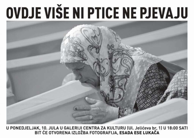 Izložba fotografija Esada Ese Lukača posvećena majkama Srebrenice u ponedeljak u CKM-u